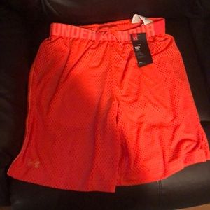 Woman’s NWT shorts